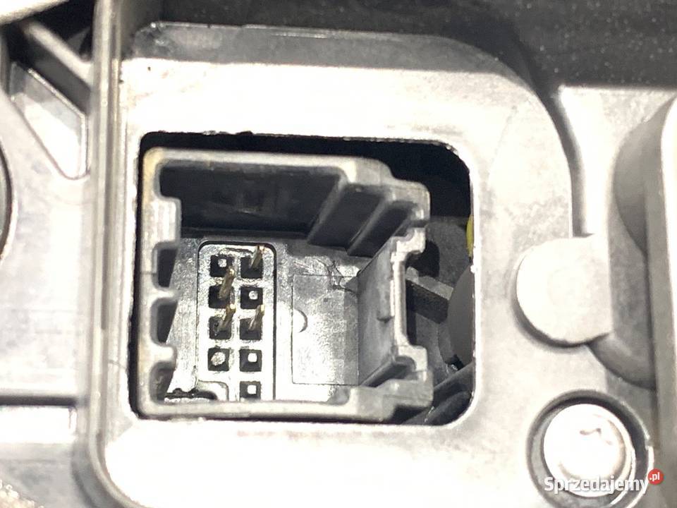 ZAMEK DRZWI LEWY TYŁ OPEL ASTRA K Hatchback osobowe