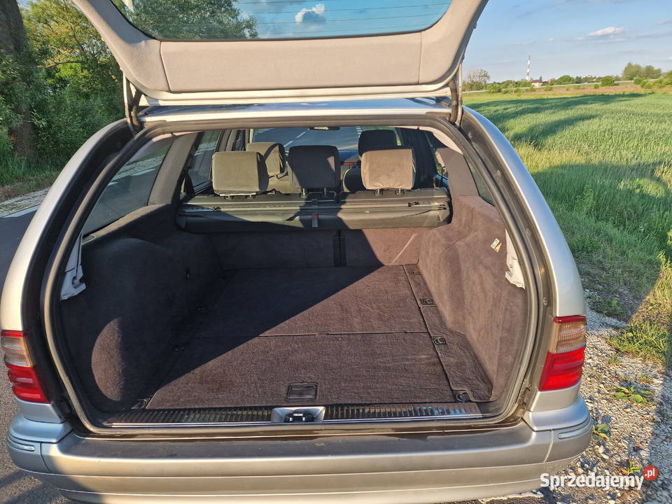 MercedesBenz Klasa E W210 Elegance Kombi 27 CDI nieuszkodzony Karczew
