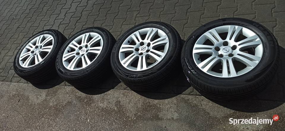 Koła OPEL VECTRA C NOWE opony 20555R16 Nexen Ząbki