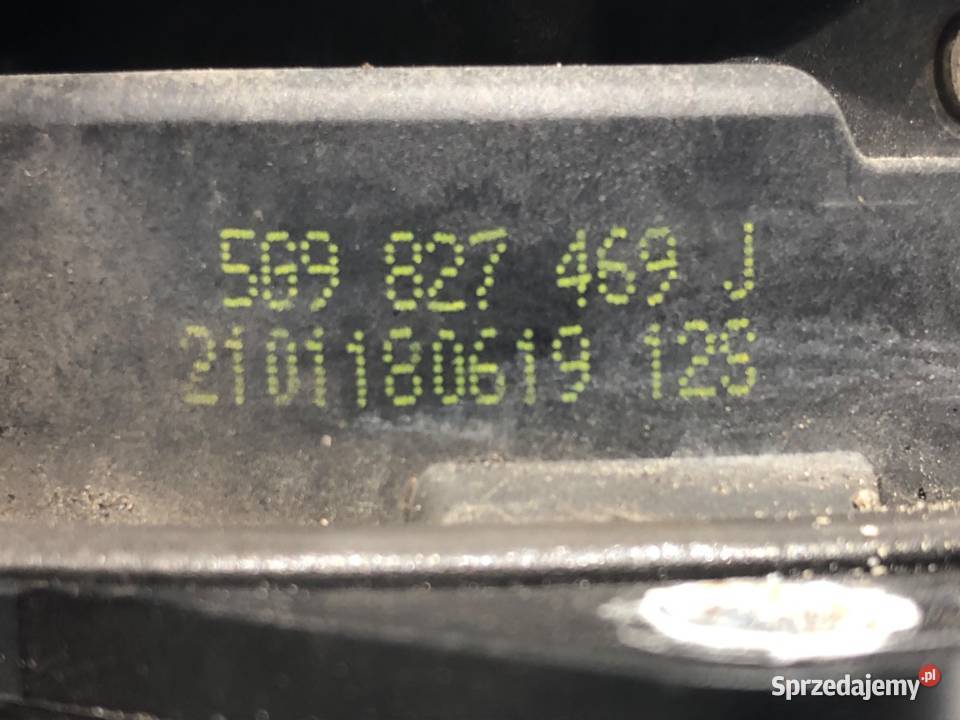 KLAMKA KLAPY TYŁ VW GOLF VII 5G9827469J Kombi sprzedam