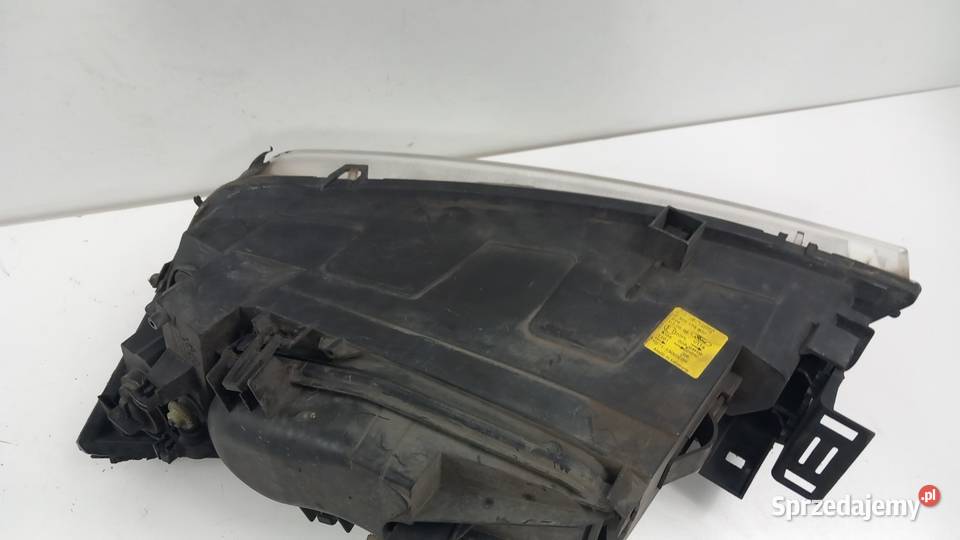 FORD MONDEO MK3 LAMPA PRZÓD PRAWA osobowe Zbierkowo