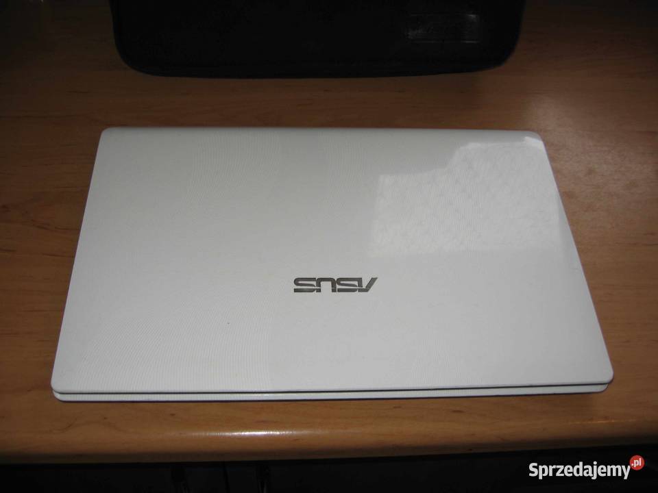 Laptopy nowe poekspozycyjne i polisingowe z śląskie Częstochowa