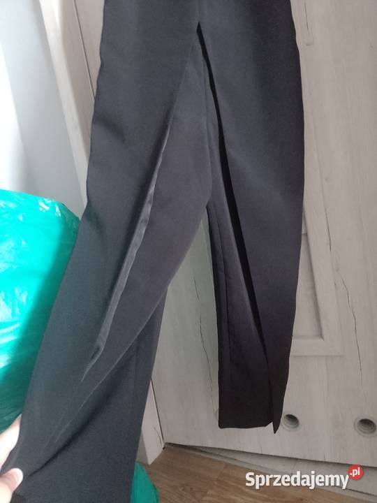 Kombinezon czarny sprzedam