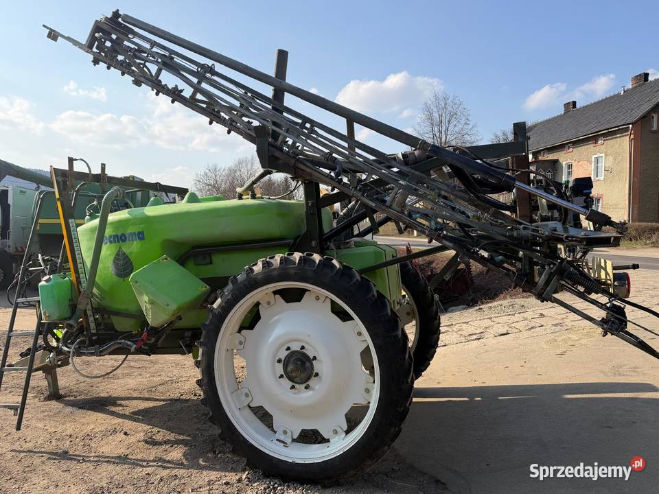 Opryskiwacz TECNOMA 2400L beczka 2400 litrów