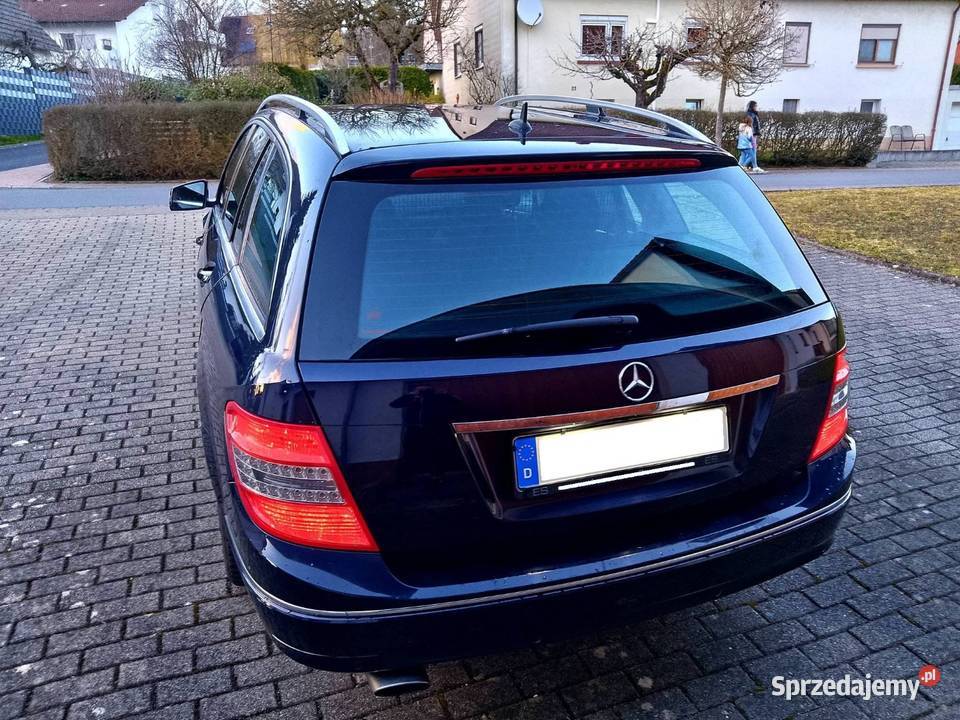 Mercedes CKlasa 220CDI Bezwypadkowy Kombi Niemcy nawigacja