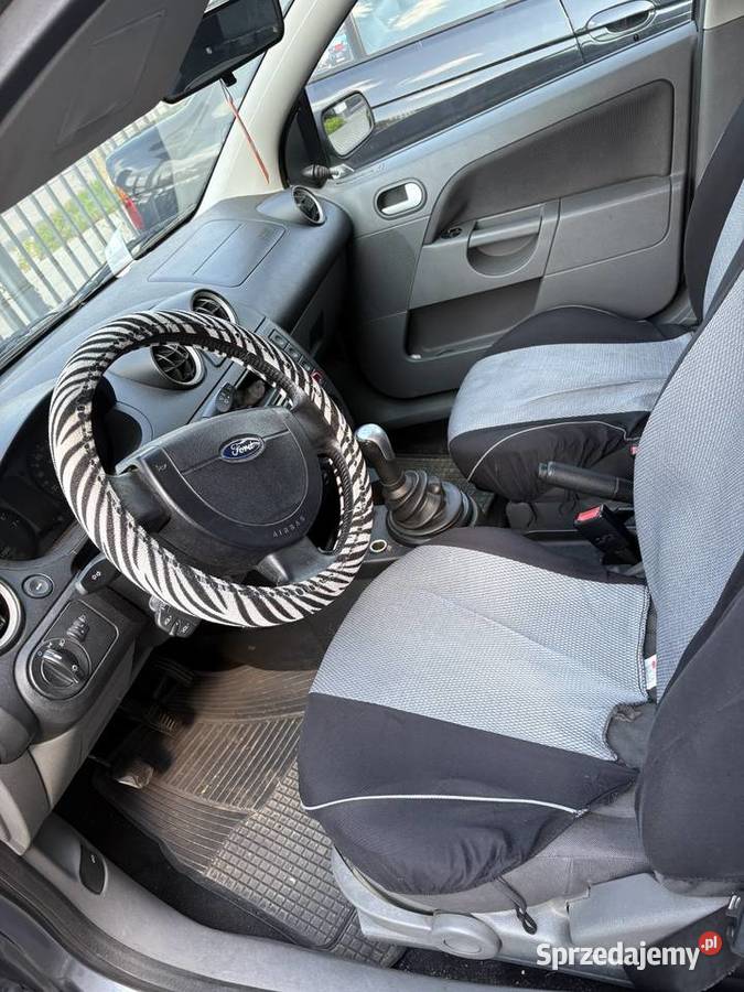 Ford Fiesta 14 2002r Brodnica
