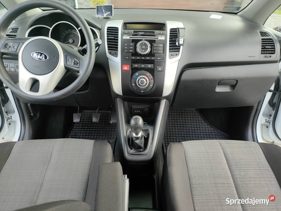 Kia Venga 2015 Kupiona w polskim salonie I radio Słomniki