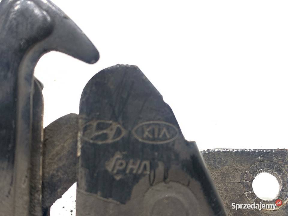 ZAMEK MASKI PRZÓD HYUNDAI i40 Hatchback