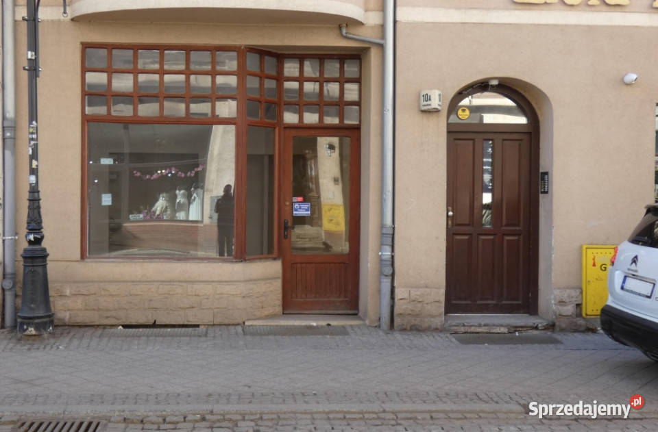 Do wynajęcia lokal użytkowy 27m2 73m2 połączeniu kujawsko-pomorskie Grudziądz