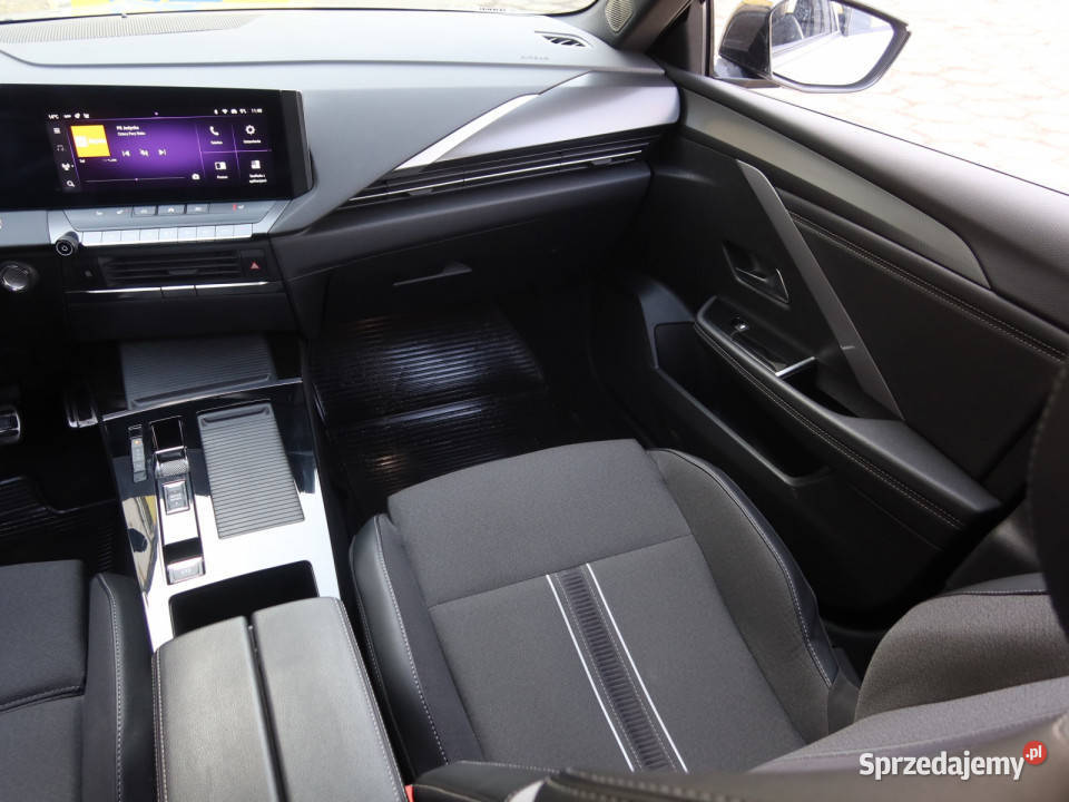 Opel Astra 12 Turbo elektrycznie ustawiane fotele śląskie Katowice