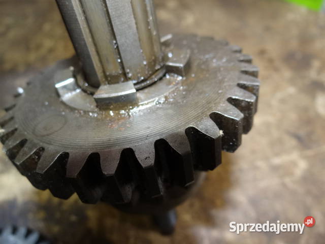 skrzynia biegów wałek Simson AWO org DDR Żary