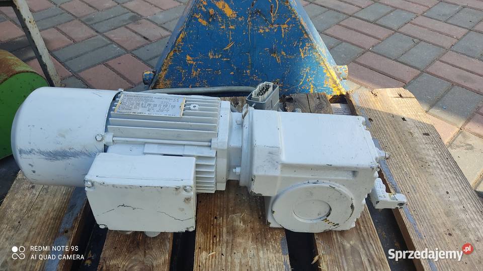 motoreduktor sew HS40 DT80N4 075 kw 25 obrmin Nowy Tomyśl