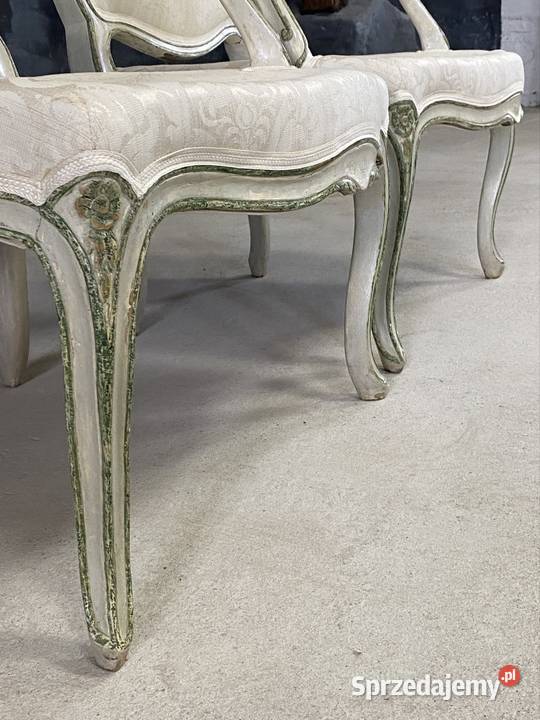 Para foteli francuskich Ludwik XV tapicerowane Budno