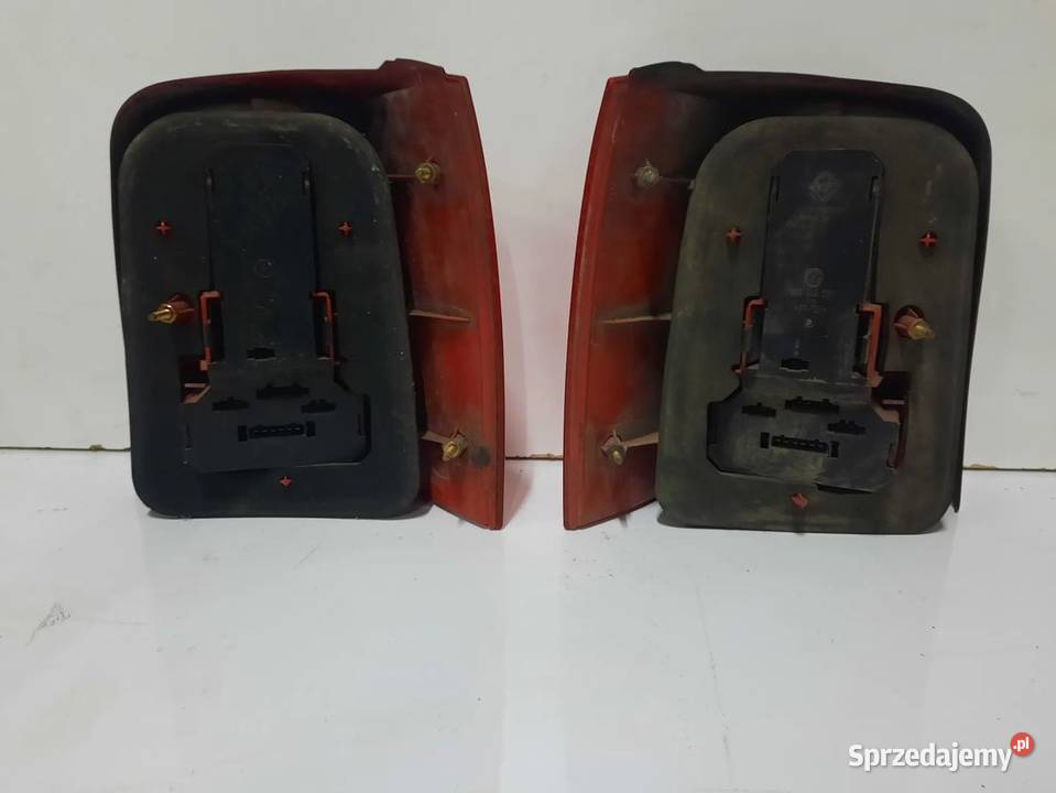 303G PASSAT B5 KOMBI 9600 LAMPA LEWA PRAWA TYLNA świętokrzyskie Włoszczowa