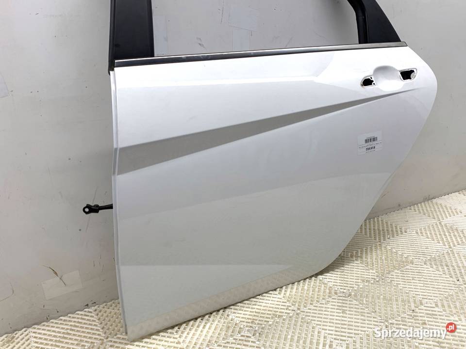 DRZWI LEWY TYŁ SAW HYUNDAI ELANTRA VII Drzwi podkarpackie