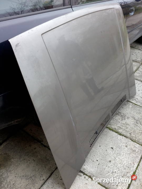 Maska przednia VW GOLF II 1988 r części blacharskie Rzeszów sprzedam