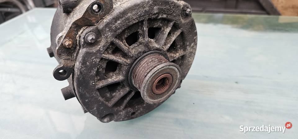 Alternator mercedes w210 32cdi 0001502450 Rok produkcji 1999 wielkopolskie