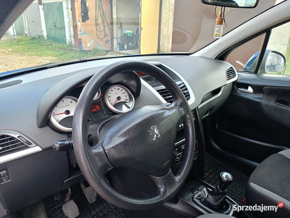 Peugeot 207 16 HDi stan ESP śląskie Będzin sprzedam