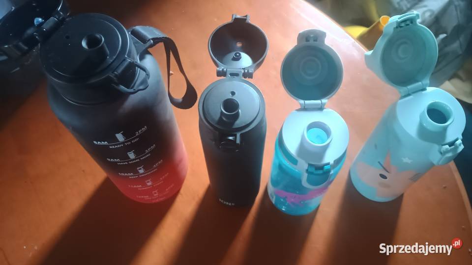 Sprzedam bidony i butelki termiczne Pieryszew sprzedam