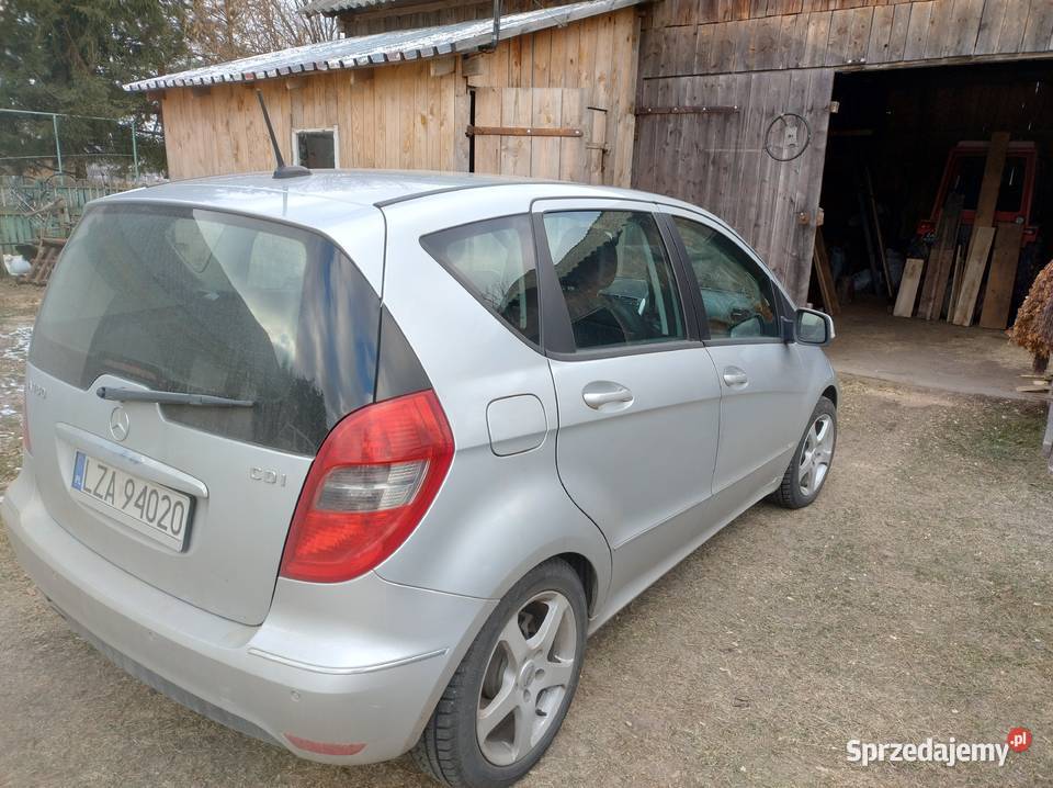 Mercedes A 180 20 d przebieg 130 Michalów