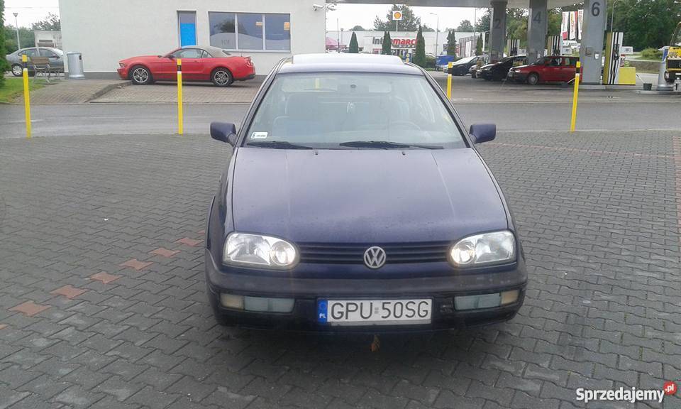 Golf III 18 GT 96r 5 drzwina życzenie LPG opłaty poduszka powietrzna Puck