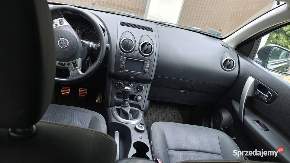 Nissan Qashqai 16 dCi DPF StartStop Kamery 360 Rok produkcji 2012 Konin