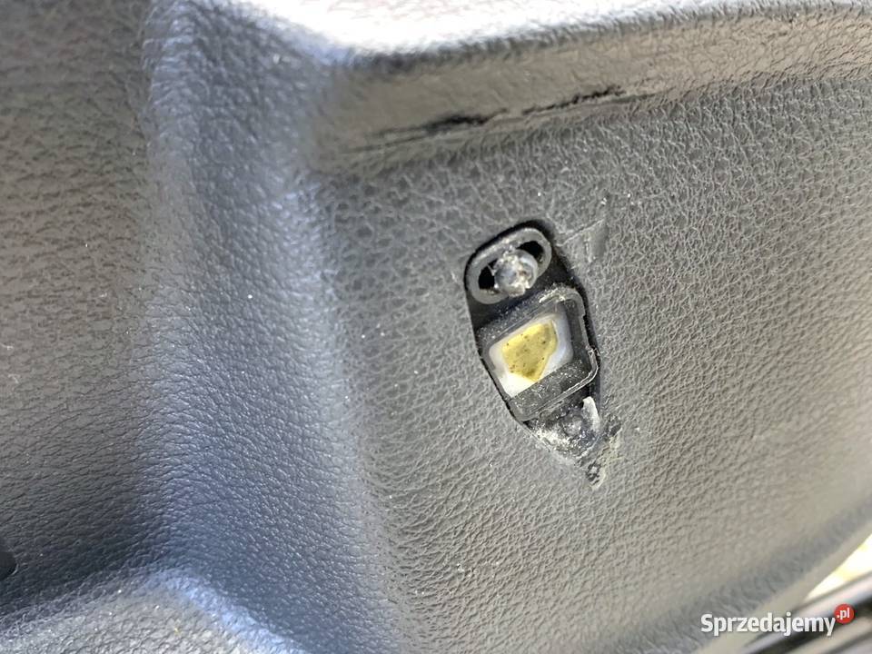 FOTEL PRAWY PRZÓD VW GOLF VII Hatchback