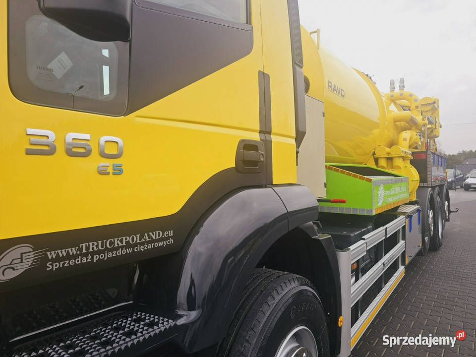 Iveco IVECO WUKO RAVO COMBI DO CZYSZCZENIA pełny VAT Daleszyce