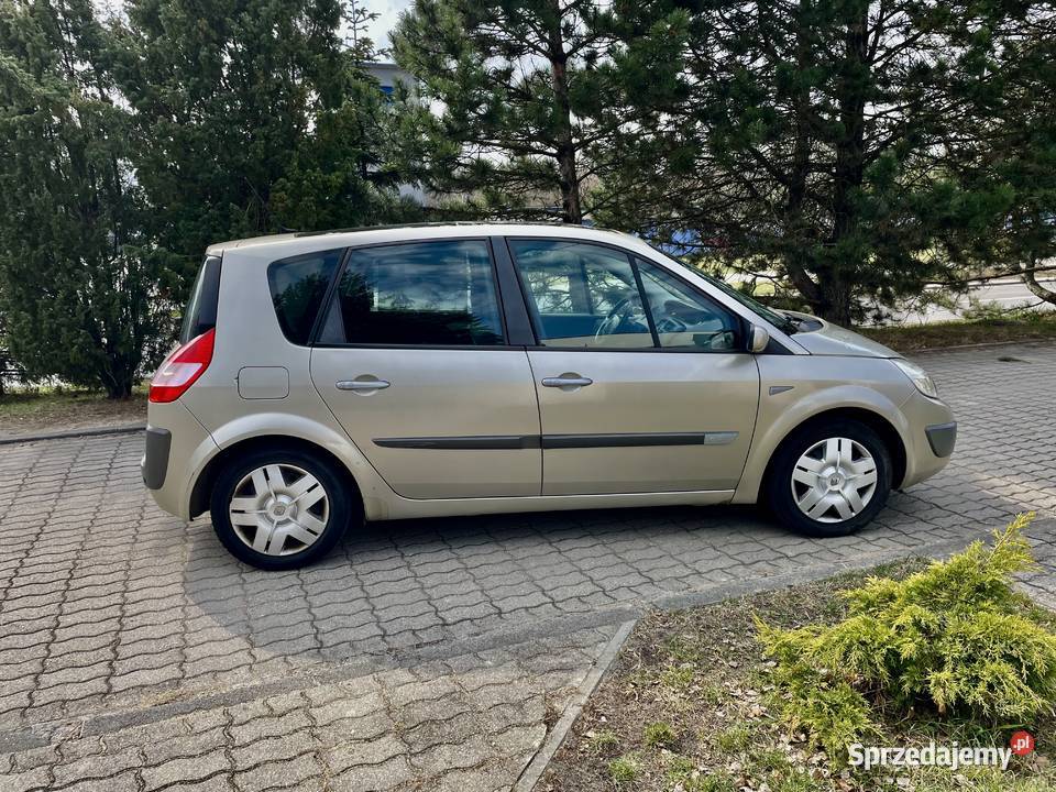 ZadbanyRenaultScenic2006r15DieselHakPanoramaMożZa centralny zamek łódzkie Zduńska Wola