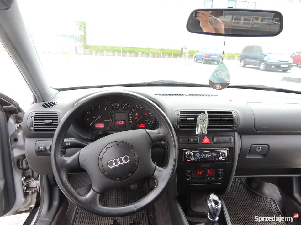 Audi A3 2000 16 benzyna 5 drzwi immobilizer dolnośląskie Jelenia Góra