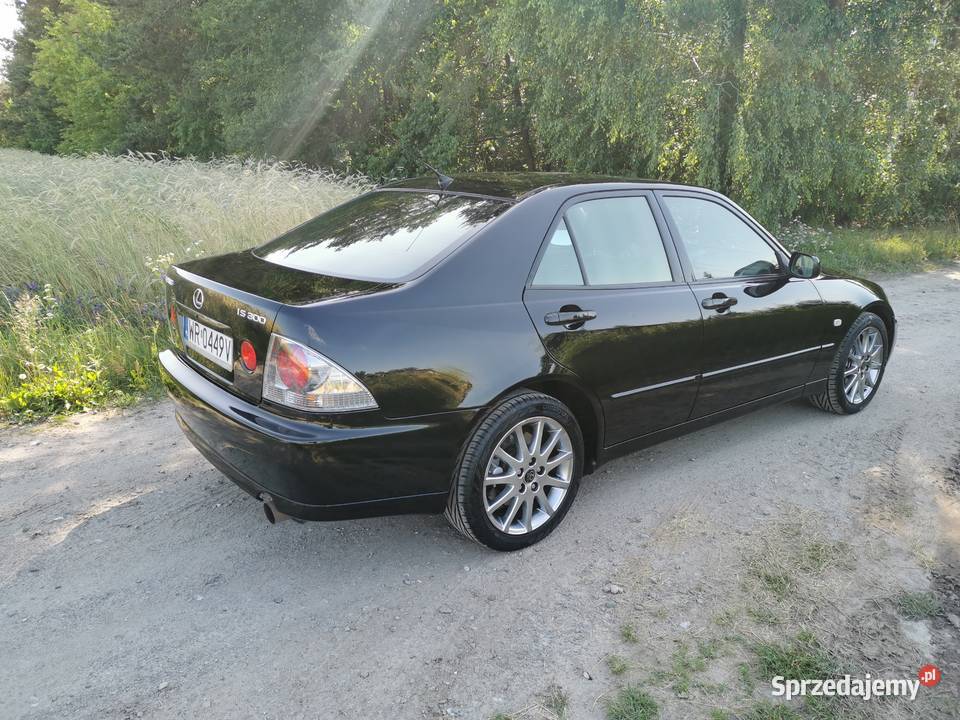 Lexus is 300 Prestige Radom