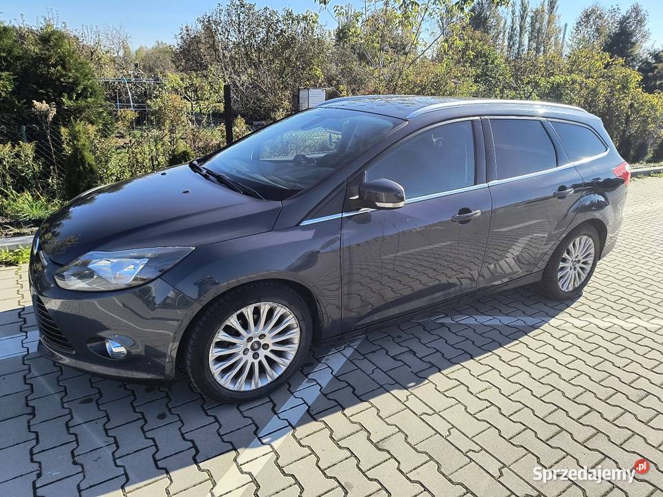 Ford Focus kombi 10 125 2 właściciel salon klimatyzacja Kielce