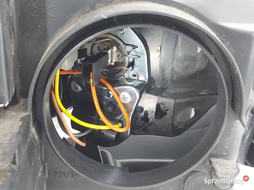 CITROEN DS4 13r lampa lewa przód Kielce sprzedam