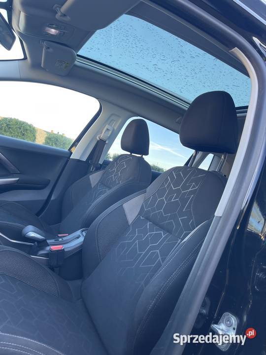Peugeot 2008 benzyna świeży rozrząd panorama 4/5