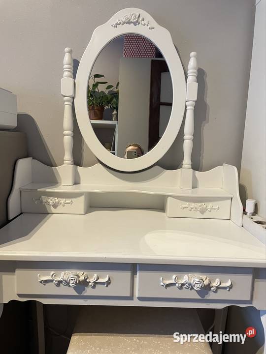 Toaletka biała w stylu prowansalskim Warszawa