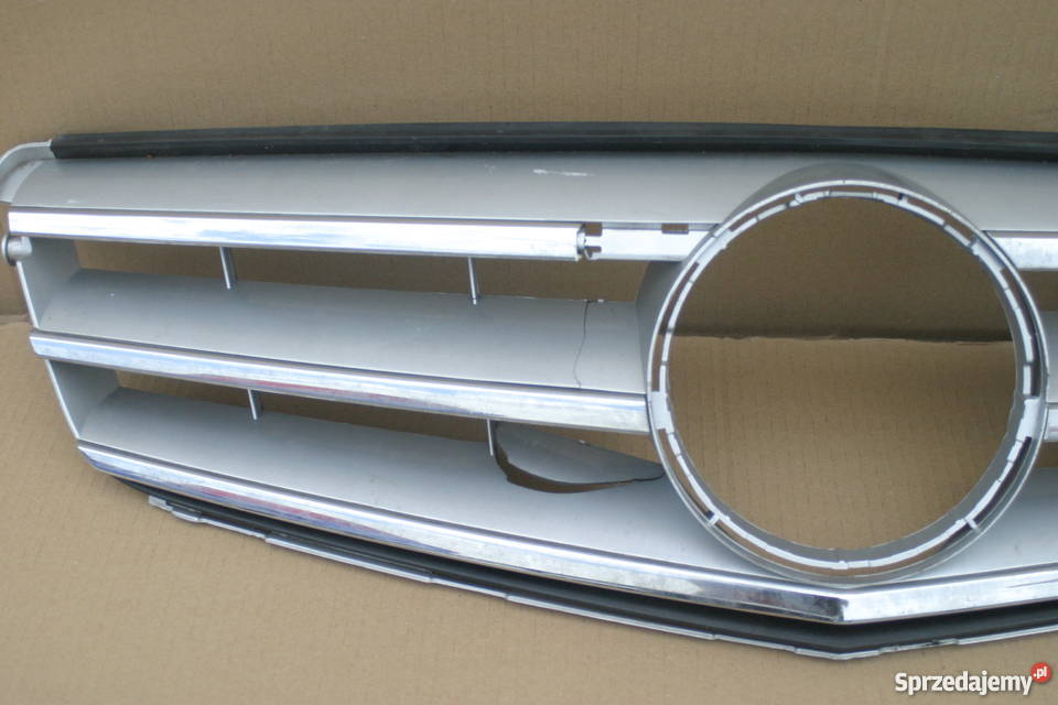 MERCEDES C KLASA W204 LIFT LISTWA GRILLA ATRAPY Karoseria lubuskie Bieleń