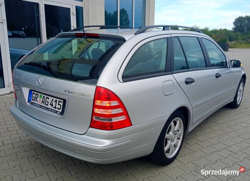 Mercedes C180 W203 z gazem LPG stan optyczny i Częstochowa
