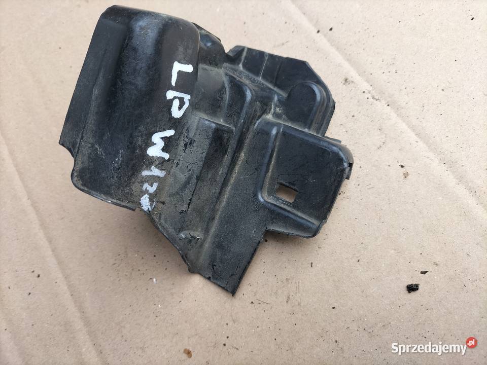MERCEDES W123 1237230208 OSŁONA ZAMKA DRZWI