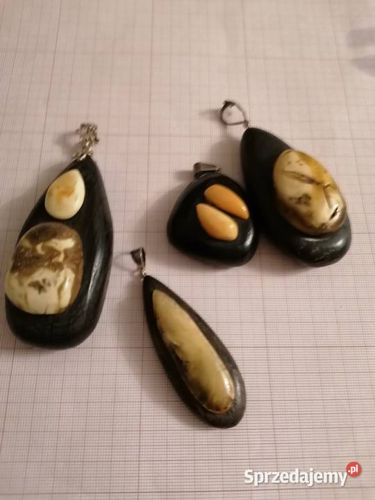 Wisior bursztyn czarny dąb Naszyjniki Białystok sprzedam