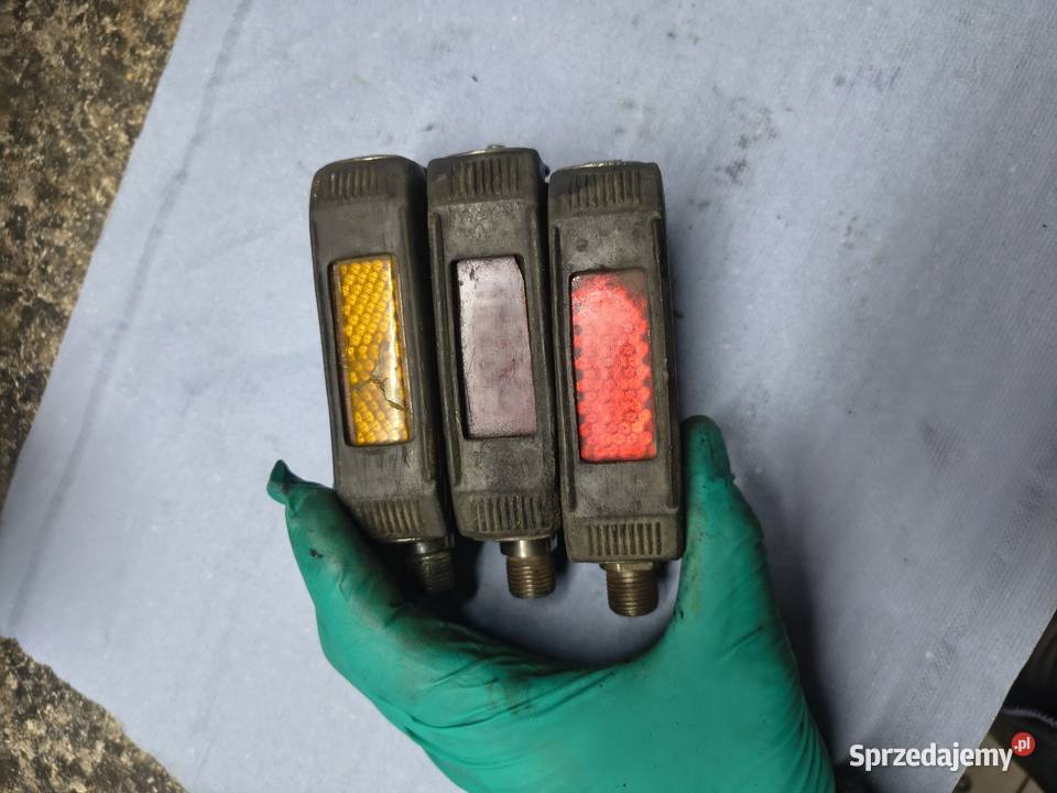 Pedały prawa strona komar sztywniak żak Romet Rzeszów sprzedam