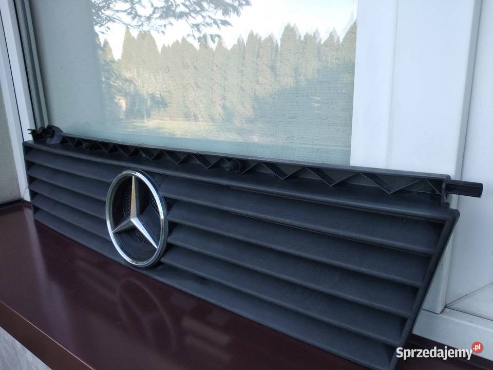 Mercedes Benz MB100 W631 grill atrapa przednia Sieradz sprzedam