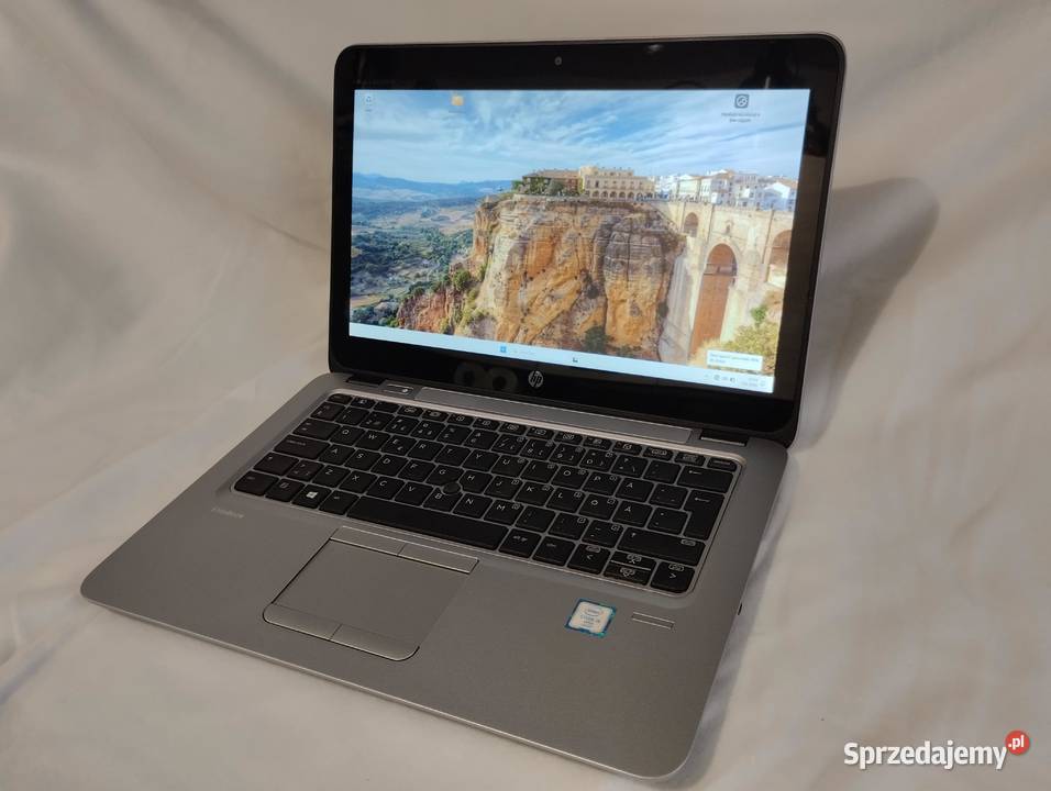 Laptop HP Elitebook 850 G3 i56300U SSD Dodatkowe wyjście VGA sprzedam