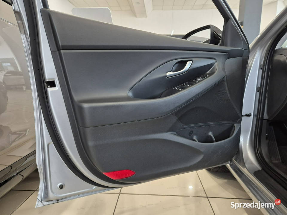 Hyundai i30 15 TGDI 160 6MT MHEV 48 Wersja Smart łódzkie Łódź