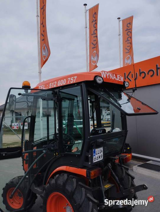 Ciągnik Kubota B1161 4x4 brutto Kabina ogrzewana Kubota Księżyno