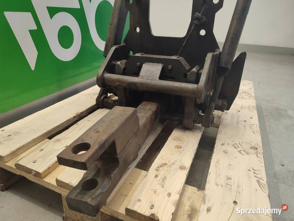 Zaczep tylny dolny CLAAS ARES 650 wielkopolskie Wilkowo