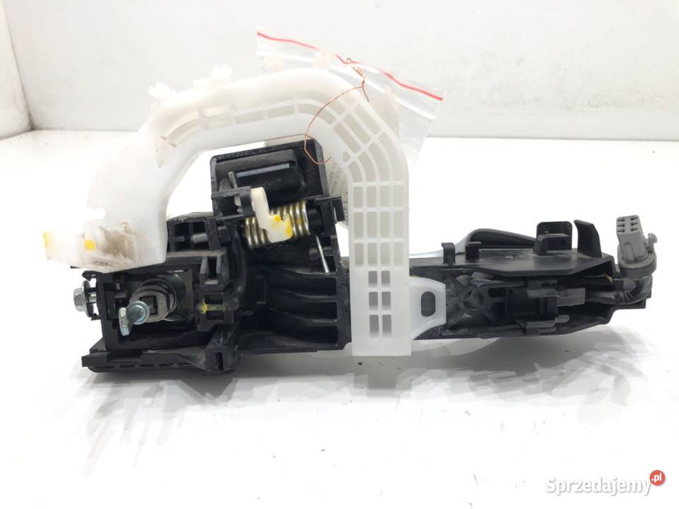 KLAMKA ZEWNĘTRZNA LEWY PRZÓD KIA CEED Kombi