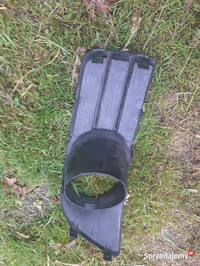 Suzuki SX4belka tylnakładkakratka pod halogen osobowe Limanowa