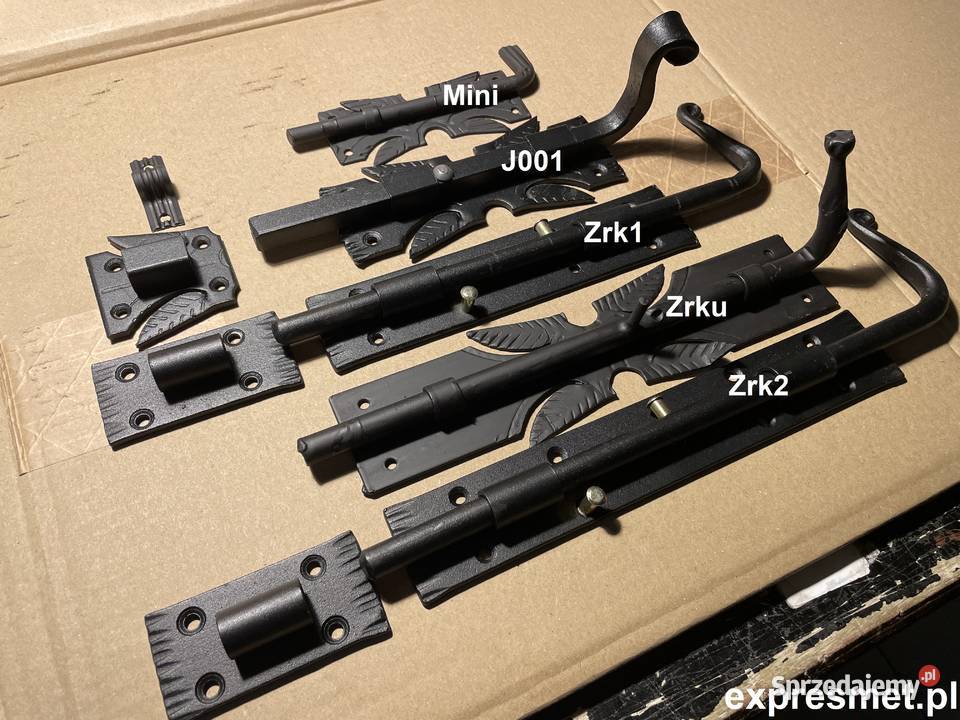 ZASUWA RYGLOWA DUŻA KUTA 300x50 MM CZARNA małopolskie Kraków