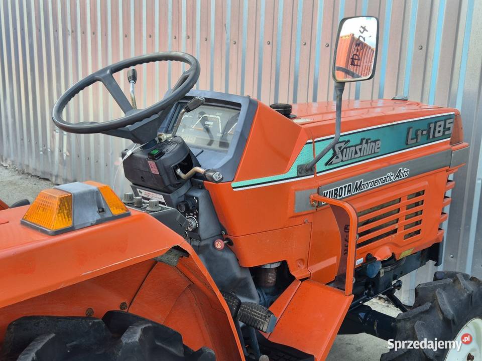 Traktorek traktor KUBOTA L1185D 18 44 Skrzynia biegów Manualna Małuszyn