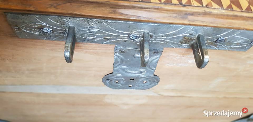 Skrzynia kufer elbląski barok jesionowa intarsja Meble